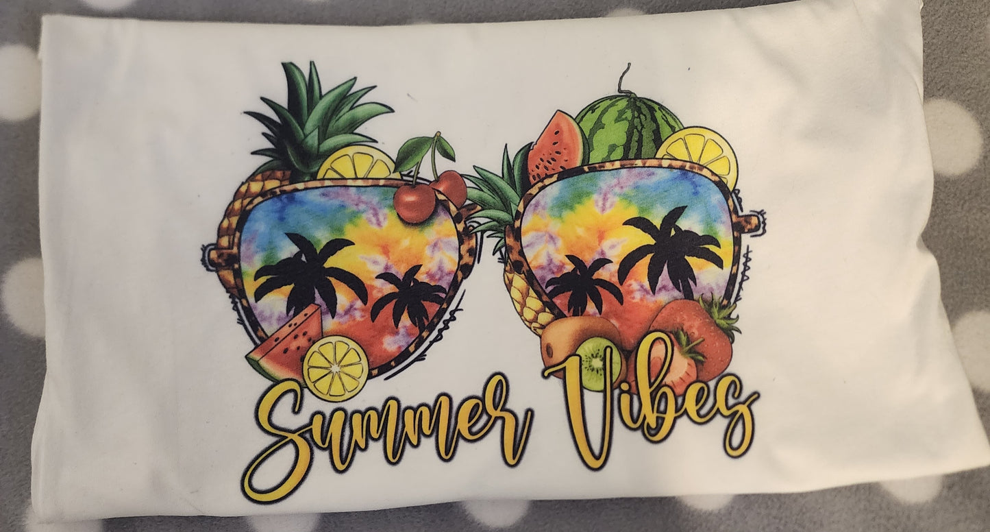 Summer Vibes/Sunglasses